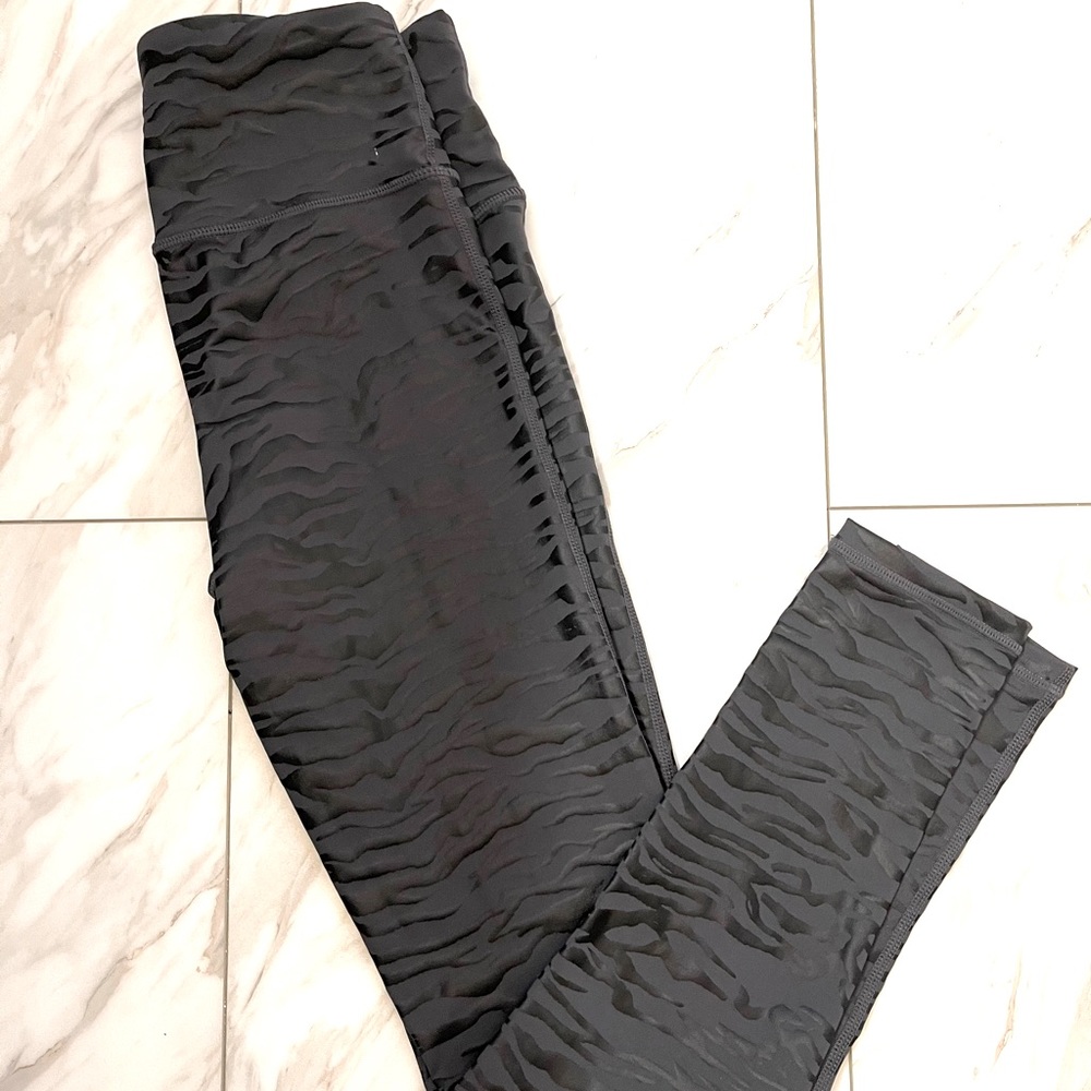 Mono B leggings